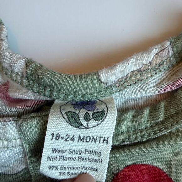 Santa Bamboo Holiday Pajama Romper 18-24 months - Picture 9 of 12